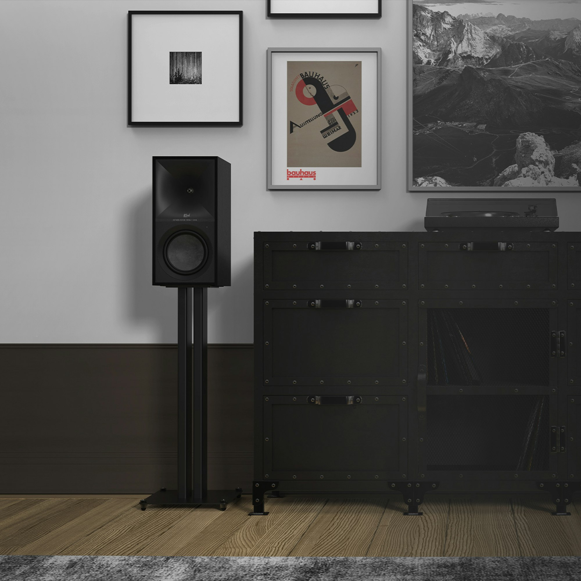 Speaker Stands Finishing Touches 2000x2000